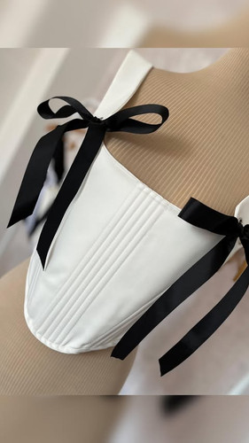 کرست پینترستی